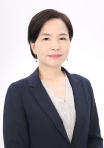 Akiko Kiyono, President